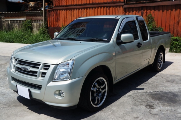 ISUZU D-MAX CAB ปี 2009 ขายรถสวย เครื่องเดิมๆวิ่งดีมาก ช่วงล่างแน่น ล้อ MAX แต่ง พวงมาลัยพาวเวอร์ ภายในสภาพสวย สีสวย รถพร้อมใช้งาน การันตีรถสวย จัดไฟแนนได้ ISUZU D-MAX CAB ปี 2009 ขายรถสวย เครื่องเดิมๆวิ่งดีมาก ช่วงล่างแน่น ล้อ MAX แต่ง พวงมาลัยพาวเวอร์ ภายในสภาพสวย สีสวย รถพร้อมใช้งาน การันตีรถสวย จัดไฟแนนได้