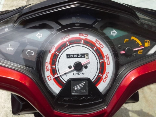 รถประหยัดน้ำมัน ขับดีมากๆ Honda Click – i ปี 2554 สีดำแดง รถประหยัดน้ำมัน ขับดีมากๆ Honda Click – i ปี 2554 สีดำแดง