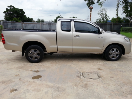 Toyota vigo champ 2.5 E cab Toyota vigo champ 2.5 E cab