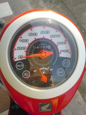 ลิขสิทธิ์แท้ รุ่นใหม่ล่าสุด All New Honda Scoopy – i ลาย Liverpool F.C ปี 2556 ลิขสิทธิ์แท้ รุ่นใหม่ล่าสุด All New Honda Scoopy – i ลาย Liverpool F.C ปี 2556