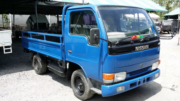 ืนิสสัน ดีเซล สวยมาก ซ่อมทุกอย่างเสร็จหมด ซื้อไปใช้งานได้เลย ค้มมาก ทะเบียนไม่ติดเวลา