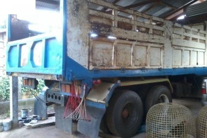 ขาย FVM 175 สองเพลาดั้มพ์ วางเครื่อง 6BG1 ฝาส้ม 185 แรง มีสโลว์ โทร 088-4501277