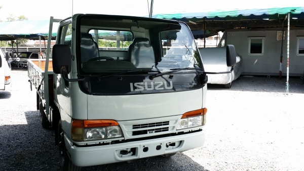 NKRหัวการ์ตูน ดีเซล130แรง ไม่ติดเวลา  สีพ่นใหม่ กะบะใหม่ สวยเกือบป้ายแดง