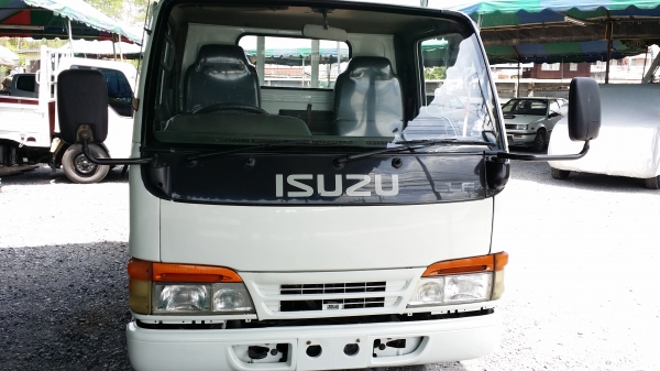 NKRหัวการ์ตูน ดีเซล130แรง ไม่ติดเวลา  สีพ่นใหม่ กะบะใหม่ สวยเกือบป้ายแดง