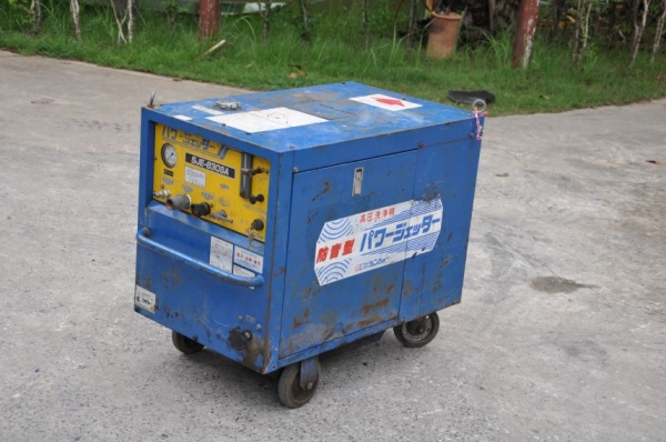 ขายเครื่องฉีดน้ำแรงดัดสูงYANMAR อุปกรณ์ครบ สวยเดิมจากญี่ปุ่น ยังไม่เคยใช้ในไทย 38,000เท่านั้น