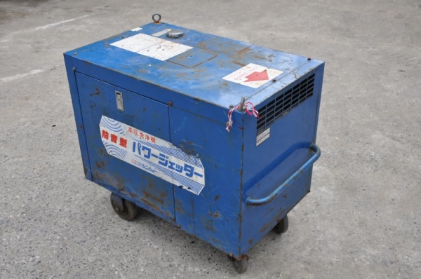 ขายเครื่องฉีดน้ำแรงดัดสูงYANMAR อุปกรณ์ครบ สวยเดิมจากญี่ปุ่น ยังไม่เคยใช้ในไทย 38,000เท่านั้น