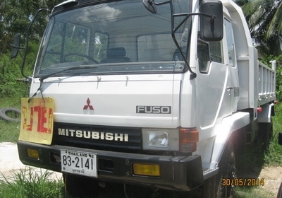 ขายหกล้อดั้มพ์ mitsu 160 แรง กระบะดั้มพ์ 3.8 m พร้อมใช้ โทร 088-4501277