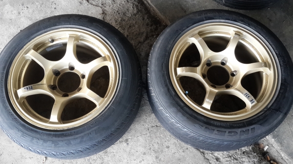 Advan RG2 ขอบ 17 6รู กว้าง 9 พร้อมยาง ***มีคู่เดียว***