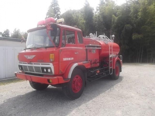 รถแท้งค์นํ้า