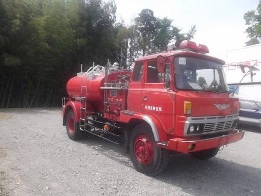 รถแท้งค์นํ้า