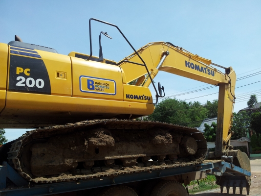 ขายดาวน์ แบ็คโฮ โคมัทสุ PC200 รุ่น 8