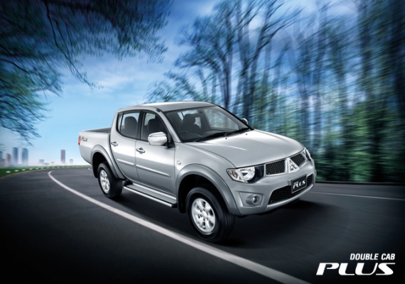 triton ดาว9,900 บ ผ่อนนาน 84 ผ่อนถูกครับ หรือ ส่วนลด 1xx,xxx บาทของแถม 10 รายการครับ