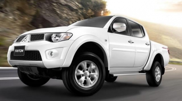 triton ดาว9,900 บ ผ่อนนาน 84 ผ่อนถูกครับ หรือ ส่วนลด 1xx,xxx บาทของแถม 10 รายการครับ