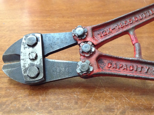 ขายกรรไกรตัดเหล็ก ตัดหัวน็อต Vintage ปี 1855 Made by H.K.Porter Mass.