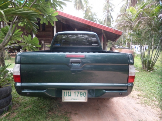 ขายกระบะมิตซู สตราด้า