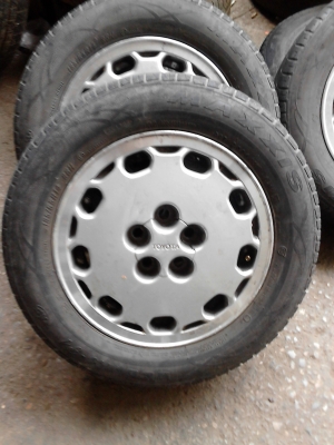 ขายแม๊ก 4 ล้อ พร้อมยาง 185/65R14  MAXXIS ขาย 4 ล้อ  TEL.081-427-3941