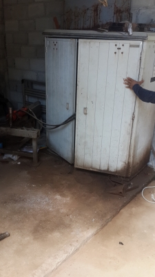 เครื่องดัดเหล็กไฮโดรลิคของฮอลแลนด์