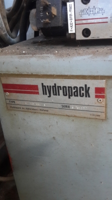 เครื่องดัดเหล็กไฮโดรลิคของฮอลแลนด์