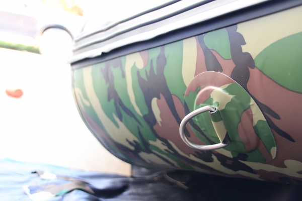 เรือยางnissamaran320