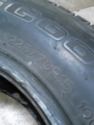 225/70R15 BF goodrich long trail T/A มีชุด 4 เส้น TEL.081-427-3941 225/70R15 BF goodrich long trail T/A มีชุด 4 เส้น TEL.081-427-3941