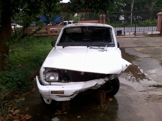 ระเบิดมาสด้า 1300 สนใจ 0884050628