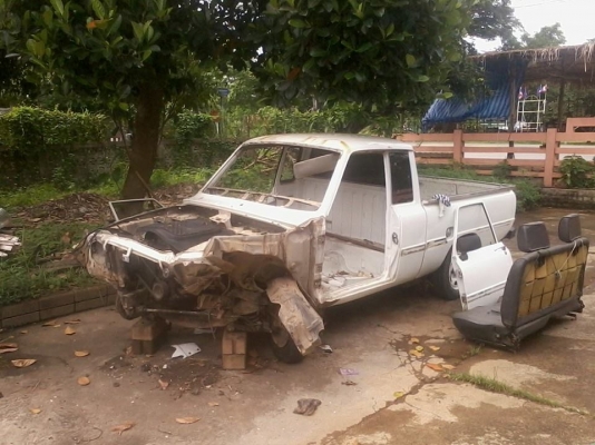 ระเบิดมาสด้า 1300 สนใจ 0884050628