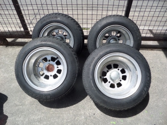 ขายล้อแม็กพร้อมยาง ATV ขนาด 10 X 8 สภาพสวย