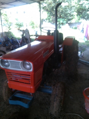 รถไถ่คูโบต้า22แรงเพลาเดี่ยว