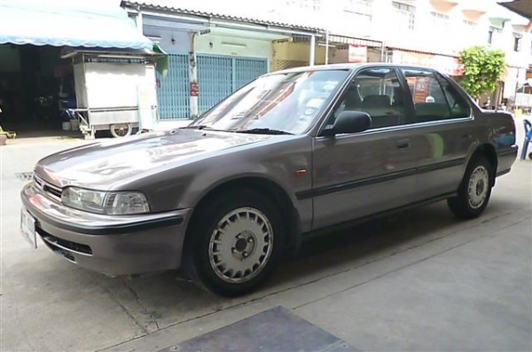 honda accord ตาเพชร ปี 94  เครื่องเดิมหัวฉีด แก๊สลงเล่ม