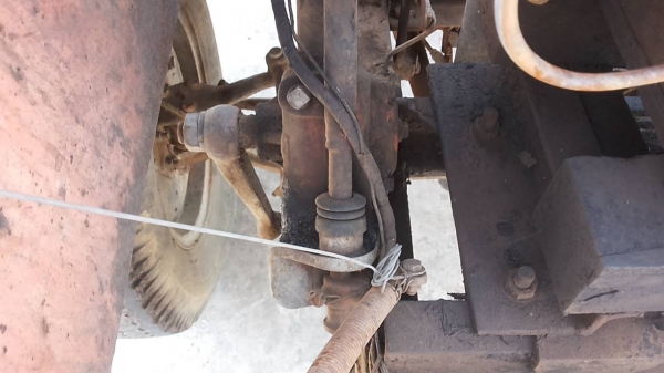 **60,000 บ.ต่อรอง**ขาย แต๋น4ล้อ ราคาถูก เครื่อง YANMAR S16T เครื่องดีสตาร์ทติดง่าย แรงดี ช่วงล่าง ดี เกียร์ดี คัสซีหน้า4 สวยไม่มีปะไม่มีดาม กระบะพื้นไม้ข้างไม้ สภาพดี ไม่ผุ ยาวพิเศษ 4.20ม. พ.ธรรมดา ยางดี4เส้น รถจอดนานแล้วต้องเช็คครับ ขนอ้อย ขนไม้ ดีมากๆ ด