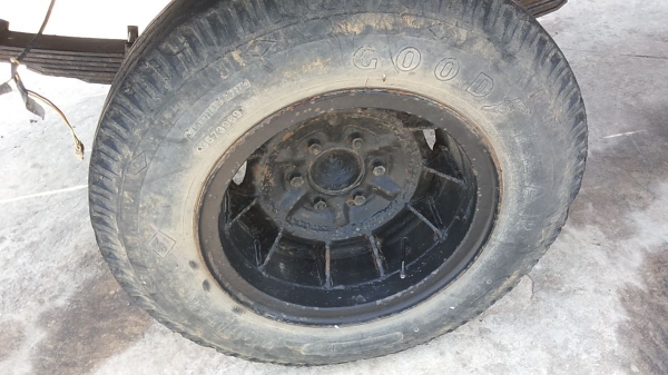 **60,000 บ.ต่อรอง**ขาย แต๋น4ล้อ ราคาถูก เครื่อง YANMAR S16T เครื่องดีสตาร์ทติดง่าย แรงดี ช่วงล่าง ดี เกียร์ดี คัสซีหน้า4 สวยไม่มีปะไม่มีดาม กระบะพื้นไม้ข้างไม้ สภาพดี ไม่ผุ ยาวพิเศษ 4.20ม. พ.ธรรมดา ยางดี4เส้น รถจอดนานแล้วต้องเช็คครับ ขนอ้อย ขนไม้ ดีมากๆ ด