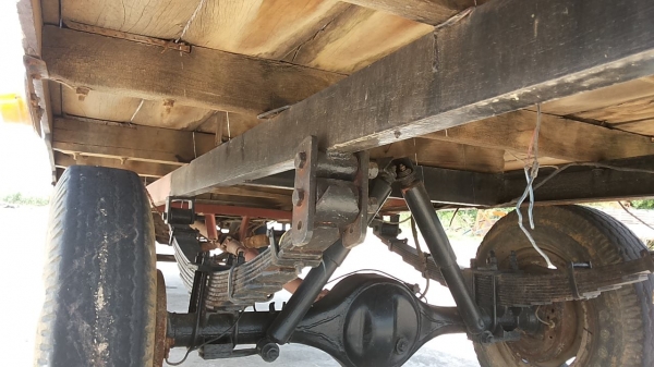 **60,000 บ.ต่อรอง**ขาย แต๋น4ล้อ ราคาถูก เครื่อง YANMAR S16T เครื่องดีสตาร์ทติดง่าย แรงดี ช่วงล่าง ดี เกียร์ดี คัสซีหน้า4 สวยไม่มีปะไม่มีดาม กระบะพื้นไม้ข้างไม้ สภาพดี ไม่ผุ ยาวพิเศษ 4.20ม. พ.ธรรมดา ยางดี4เส้น รถจอดนานแล้วต้องเช็คครับ ขนอ้อย ขนไม้ ดีมากๆ ด