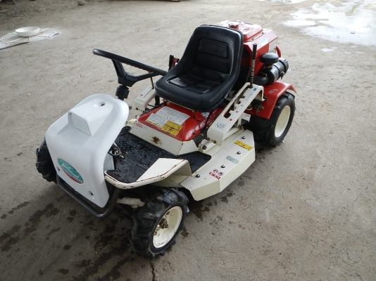 ขายรถตัดหญ้า OREC RM85B 13แรง พร้อมใช้งาน ขายรถตัดหญ้า OREC RM85B 13แรง พร้อมใช้งาน