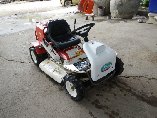 ขายรถตัดหญ้า OREC RM85B  13แรง พร้อมใช้งาน