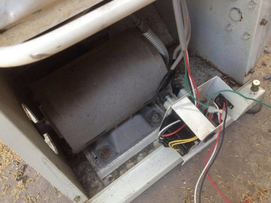 เครื่องสีข้าว เก่าญี่ปุ่น สภาพดี พร้อมใช้งาน เครื่องสีข้าว เก่าญี่ปุ่น สภาพดี พร้อมใช้งาน