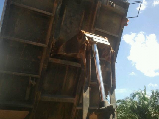 ISUZU FSR 195  รถสวยมากค่ะ