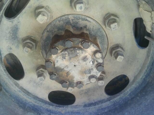 ISUZU FSR 195  รถสวยมากค่ะ