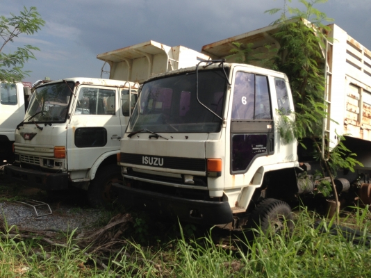 Hino f17 +isuzu ล๊อกกี้ ขายคู่กันจร้า Hino f17 +isuzu ล๊อกกี้ ขายคู่กันจร้า