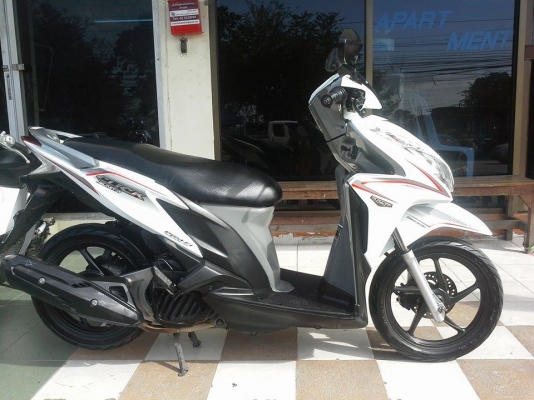 รุ่นใหม่ล่าสุด Honda Click 125i รุ่น idling stop ตัวท๊อป (ล้อแม็กซ์) รถอย่างสวยมีสไตล์ รุ่นใหม่ล่าสุด Honda Click 125i รุ่น idling stop ตัวท๊อป (ล้อแม็กซ์) รถอย่างสวยมีสไตล์