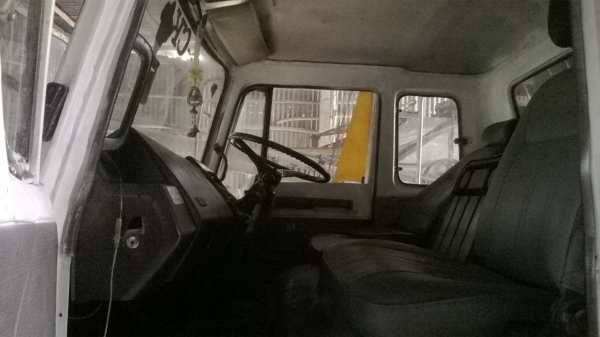 ้ขายรถบรรทุกดั้ม 10 ล้อ