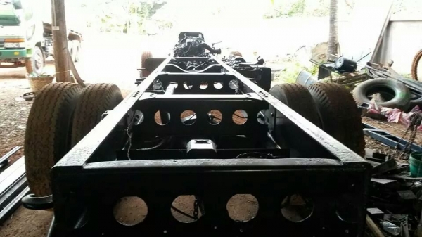 ขายหกล้อใหญ่ ISUZU FTR/11L เครื่อง 6BD1 165 แรง คัสซีสวย เครื่องดีมาก  ไม่มีหัว เบียนแจ้ง ม.79 ครับ