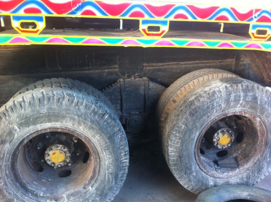 HINO KT725 เครื่อง EH700 ทำสีใหม่ทั้งคัน สภาพพร้อมใช้ราคาน่าซื้อ ทะเบียนพร้อมโอน HINO KT725 เครื่อง EH700 ทำสีใหม่ทั้งคัน สภาพพร้อมใช้ราคาน่าซื้อ ทะเบียนพร้อมโอน