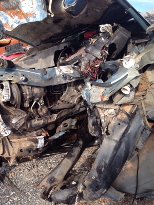 ดีเเมกเเคปตามสภาพเครื่อง2500       ขายทั้งคันเพื่อไปทำอะไร