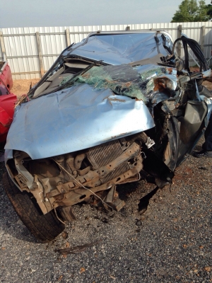 ดีเเมกเเคปตามสภาพเครื่อง2500       ขายทั้งคันเพื่อไปทำอะไร