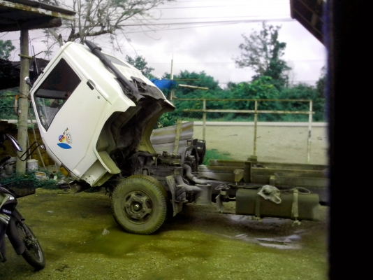 ขายด่วนหกล้อดัมพ์