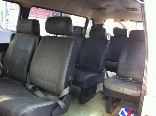 ขายรถตู้โตโยต้าช่วงยาวไทยรุ้ง