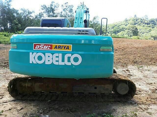รถแบคโฮ  KOBELCO  200 - YN12  ( รถทำงาน  8,xxx ซม. )  สนใจติดต่อ  081 - 6079515