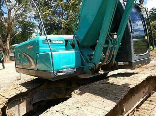 รถแบคโฮ  KOBELCO  200 - YN12  ( รถทำงาน  8,xxx ซม. )  สนใจติดต่อ  081 - 6079515