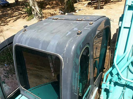 รถแบคโฮ  KOBELCO  200 - YN12  ( รถทำงาน  8,xxx ซม. )  สนใจติดต่อ  081 - 6079515