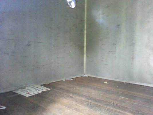 รถอีซูซุ 6 ล้อ ตู้แห้ง  NPR  120 แรงม้า.  ( ฝาขาว. )  ปี 41 - 42  ( ขาย 2 คัน. )  สนใจติดต่อ  081 - 6079515